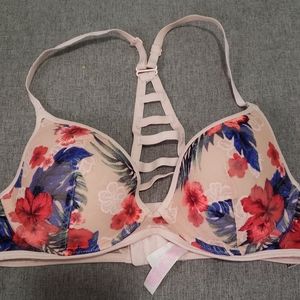 Pink Vs floral bra 32C